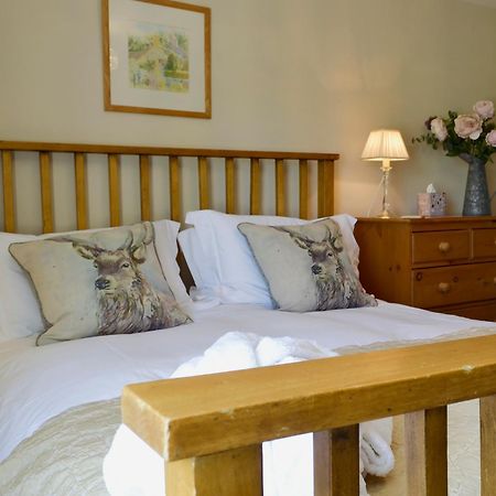 Periwinkle Cottage Great Longstone 외부 사진